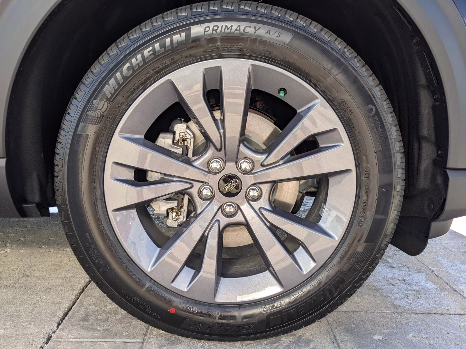 2026 Agate Black Metallic Ford Explorer Active 4X4 SUV