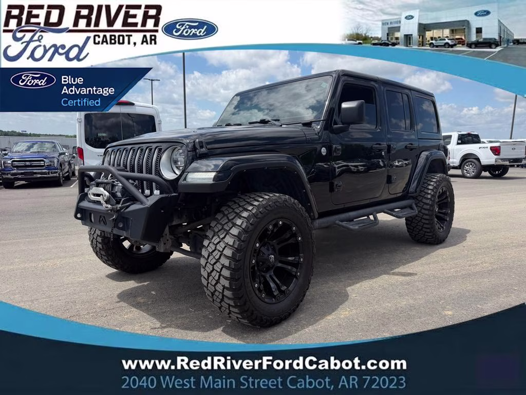 2022 Black Clearcoat Jeep Wrangler Unlimited Sahara 4X4 SUV