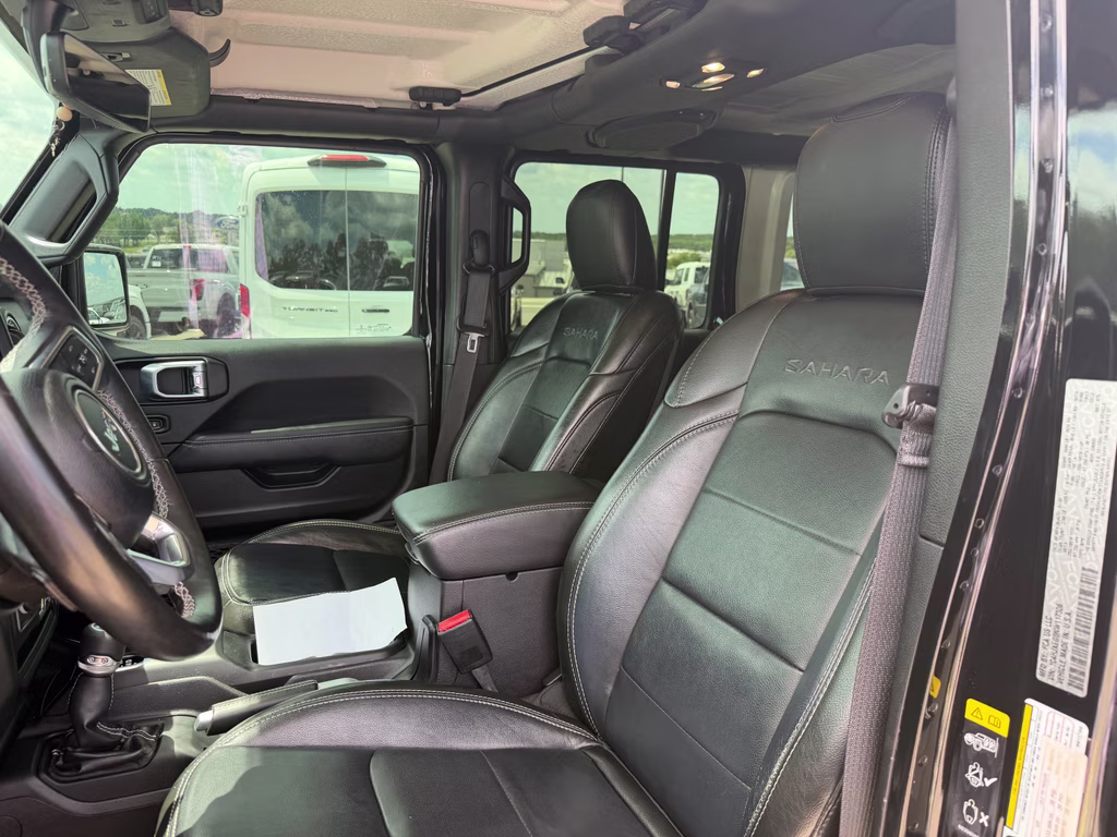 2022 Black Clearcoat Jeep Wrangler Unlimited Sahara 4X4 SUV