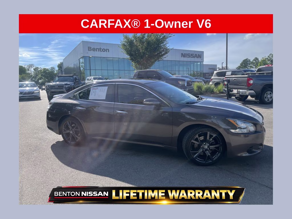 2014 Java Metallic Nissan Maxima 3.5 SV FWD Sedan