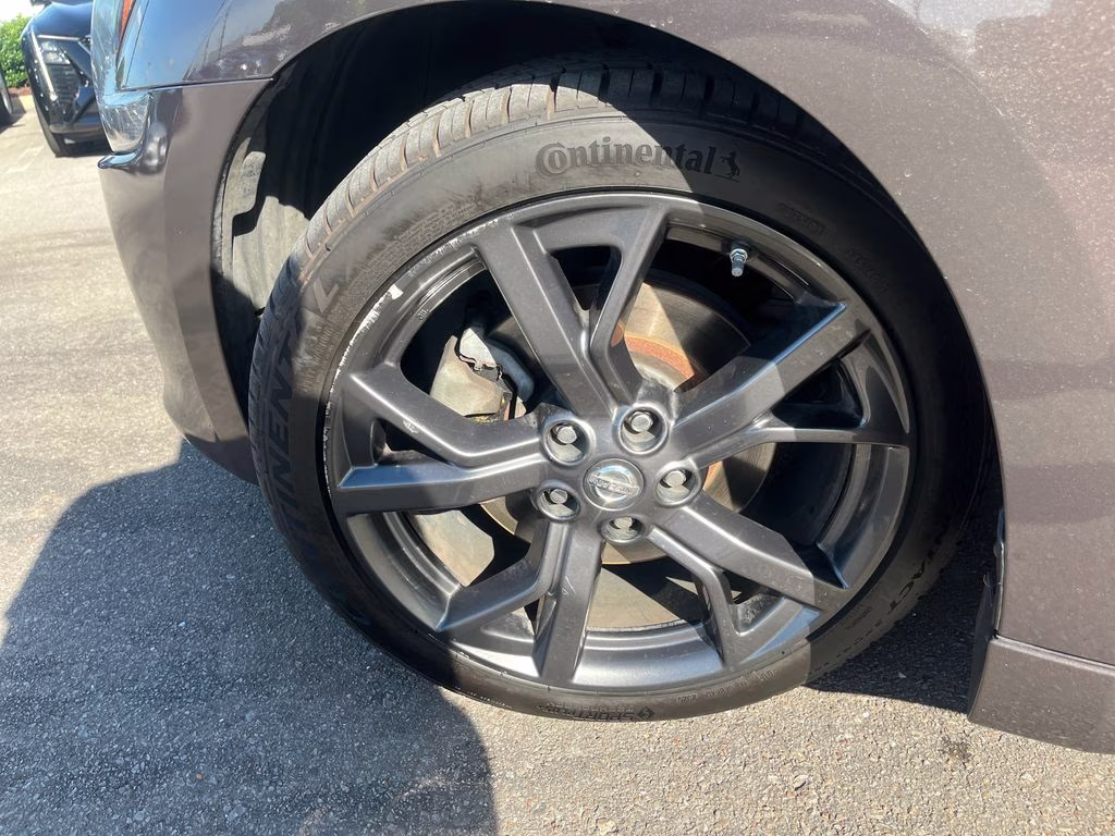 2014 Java Metallic Nissan Maxima 3.5 SV FWD Sedan