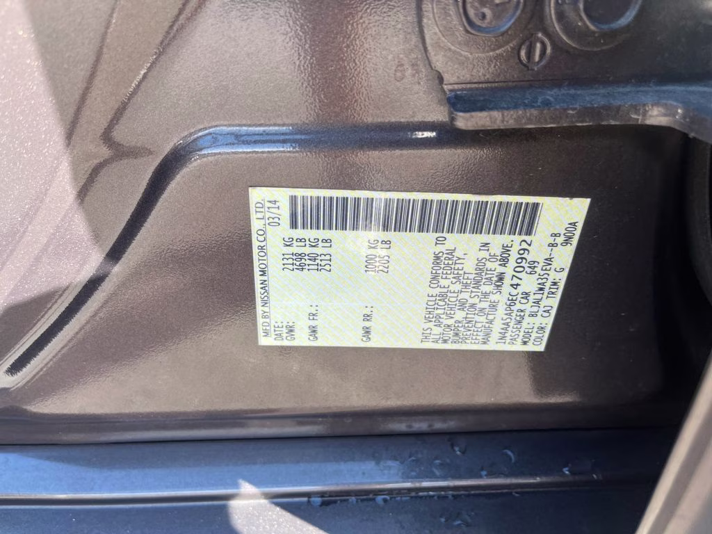 2014 Java Metallic Nissan Maxima 3.5 SV FWD Sedan