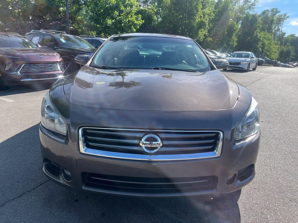 2014 Java Metallic Nissan Maxima 3.5 SV FWD Sedan