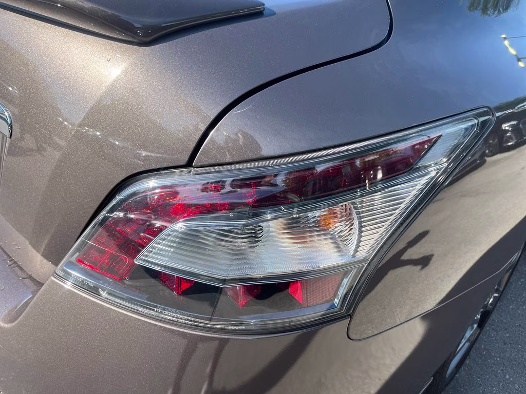 2014 Java Metallic Nissan Maxima 3.5 SV FWD Sedan