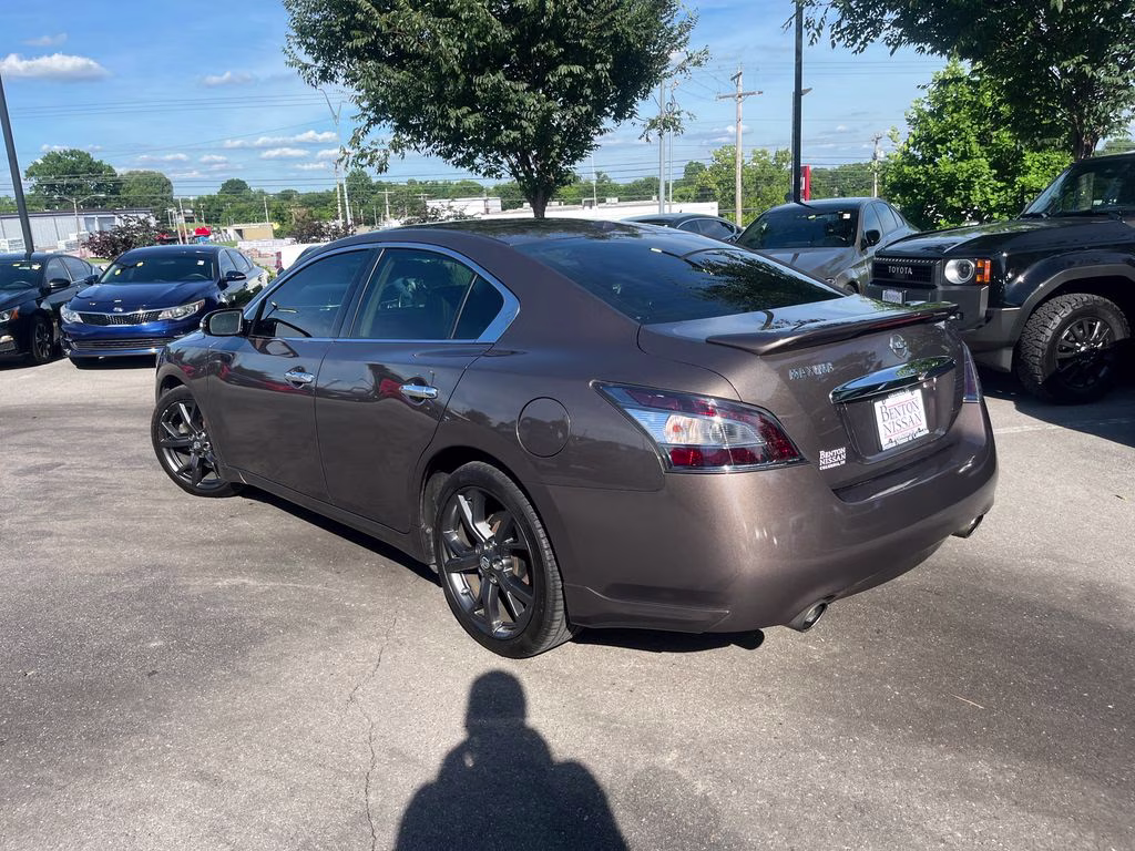 2014 Java Metallic Nissan Maxima 3.5 SV FWD Sedan