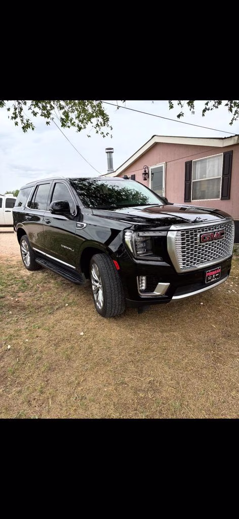 2024 GMC Yukon 4WD Denali's photo