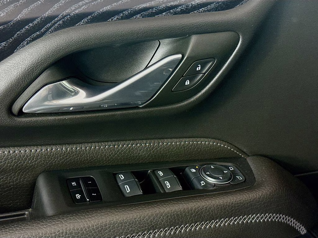 2024 Onyx Black GMC Yukon Denali 4X4 SUV