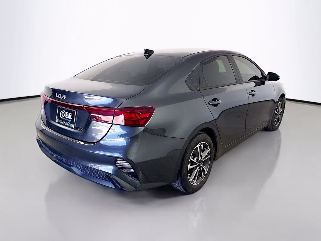 2024 Gravity Gray Kia Forte LXS FWD Sedan