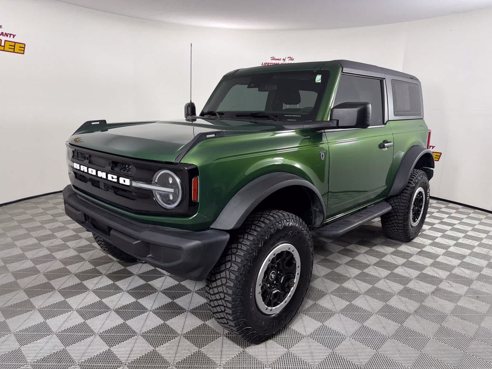 2022 Eruption Green Metallic Ford Bronco Base 4X4 SUV