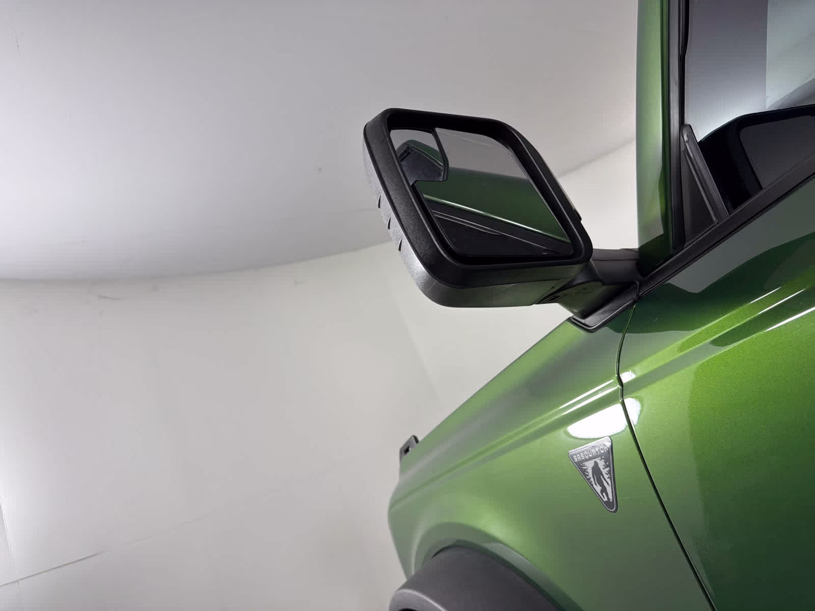 2022 Eruption Green Metallic Ford Bronco Base 4X4 SUV