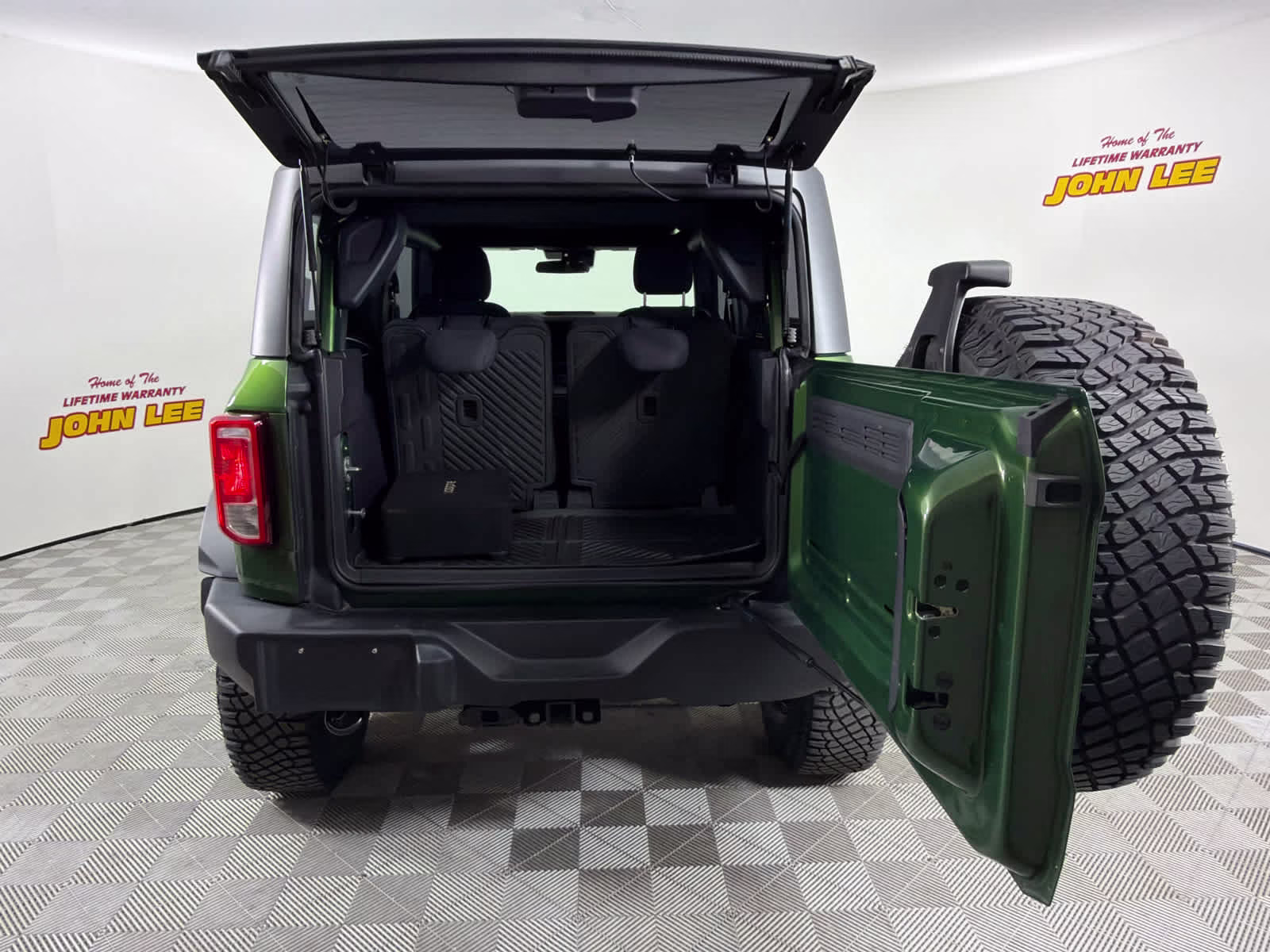 2022 Eruption Green Metallic Ford Bronco Base 4X4 SUV