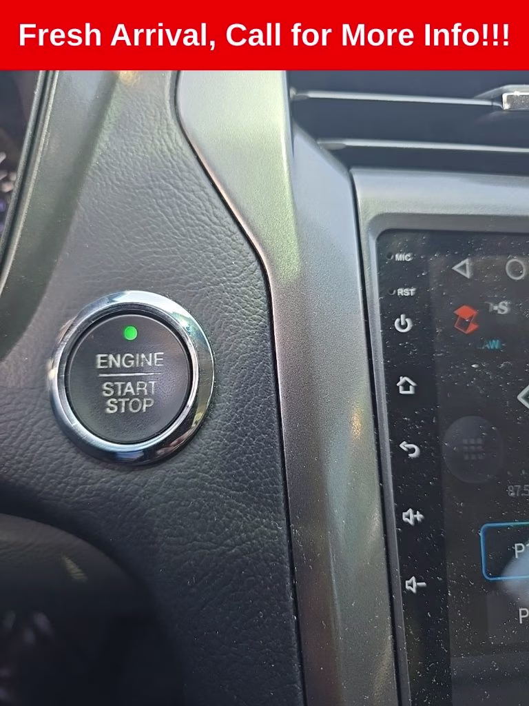 2017 Ingot Silver Ford Fusion SE FWD Sedan