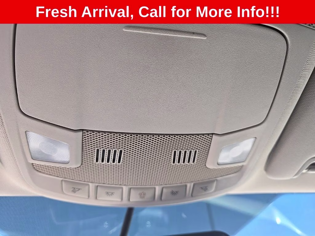 2017 Ingot Silver Ford Fusion SE FWD Sedan