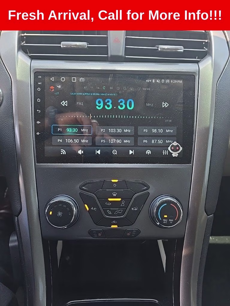 2017 Ingot Silver Ford Fusion SE FWD Sedan