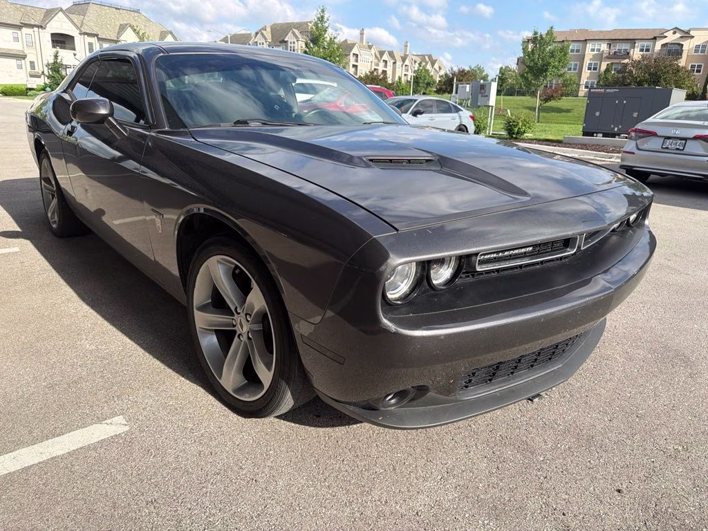 2018 Granite Crystal Metallic Clearcoat Dodge Challenger R/T RWD Coupe