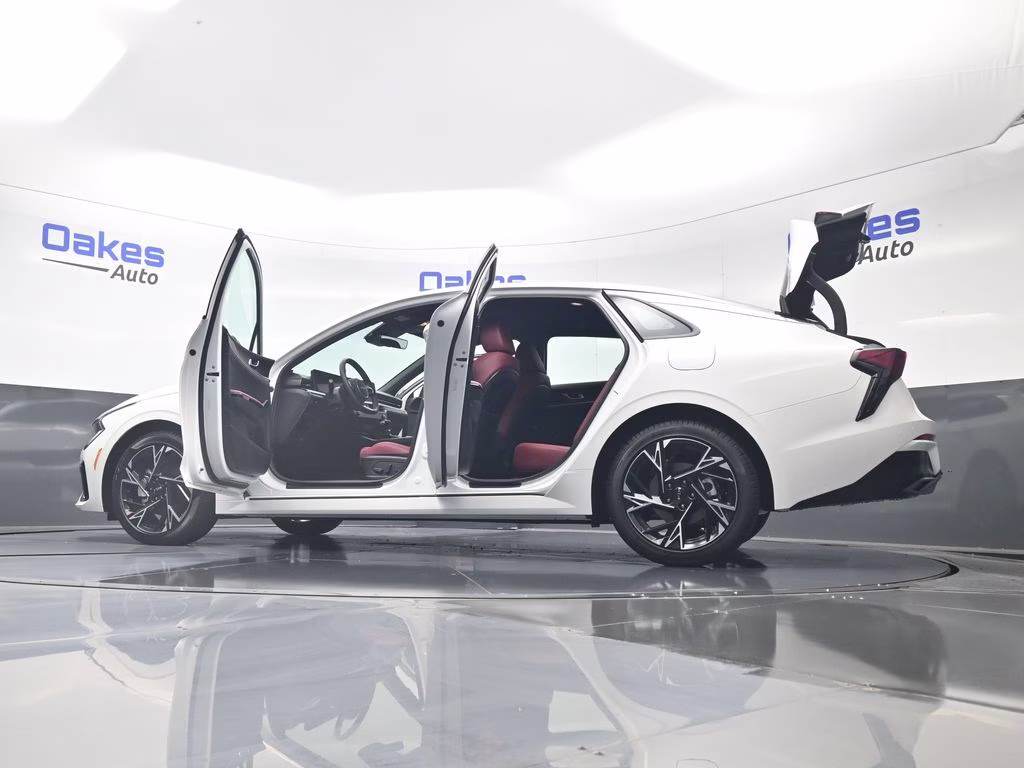 2026 Snow White Pearl Kia K5 GT-Line FWD Sedan