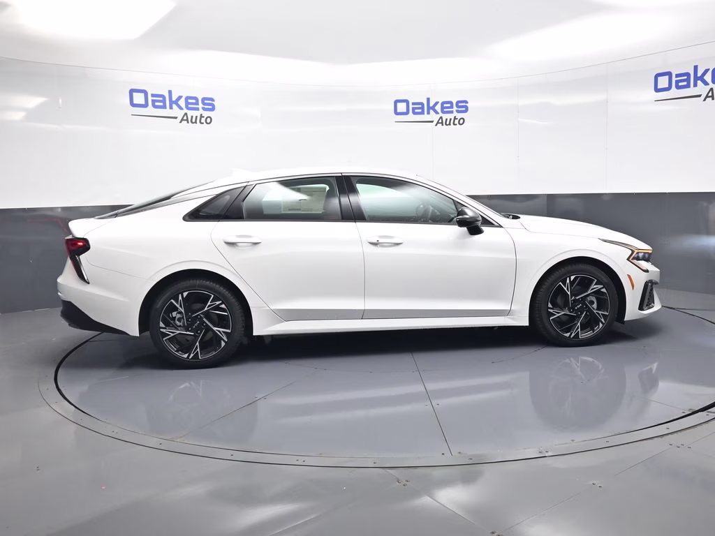2026 Snow White Pearl Kia K5 GT-Line FWD Sedan
