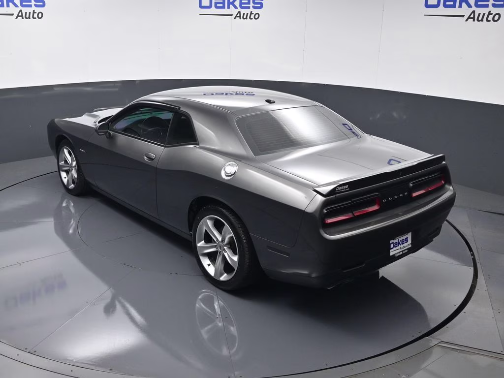 2018 Granite Crystal Metallic Clearcoat Dodge Challenger R/T RWD Coupe