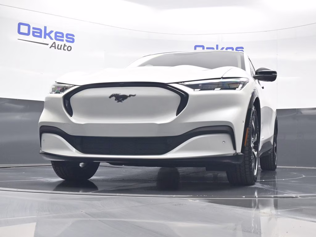 2023 White Metallic Ford Mustang Mach-E Premium RWD SUV
