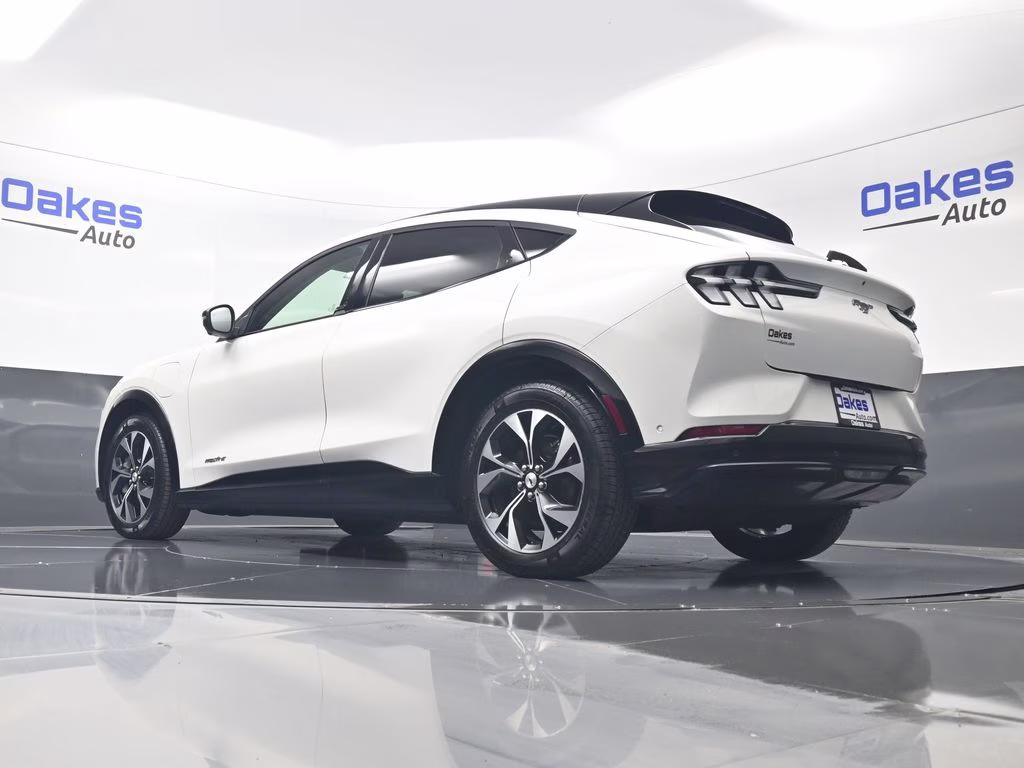 2023 White Metallic Ford Mustang Mach-E Premium RWD SUV