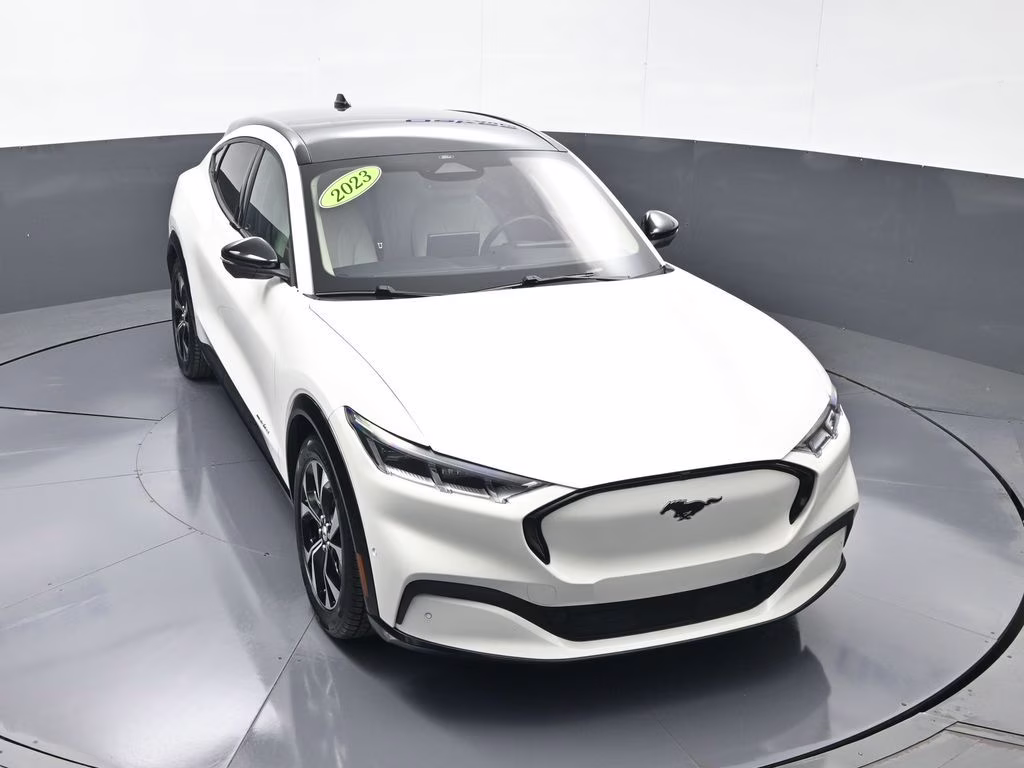 2023 White Metallic Ford Mustang Mach-E Premium RWD SUV