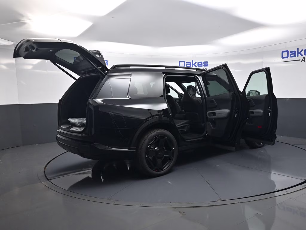 2027 Ebony Black Kia Telluride Hybrid X-Line SX AWD SUV