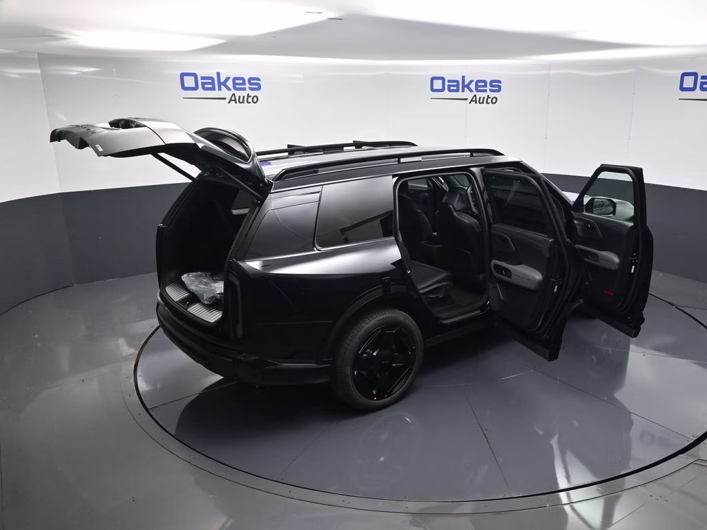 2027 Ebony Black Kia Telluride Hybrid X-Line SX AWD SUV