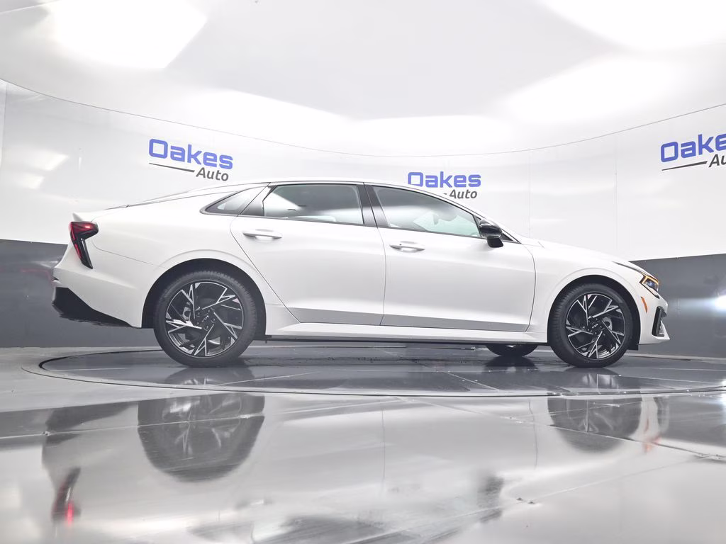 2026 Snow White Pearl Kia K5 GT-Line FWD Sedan