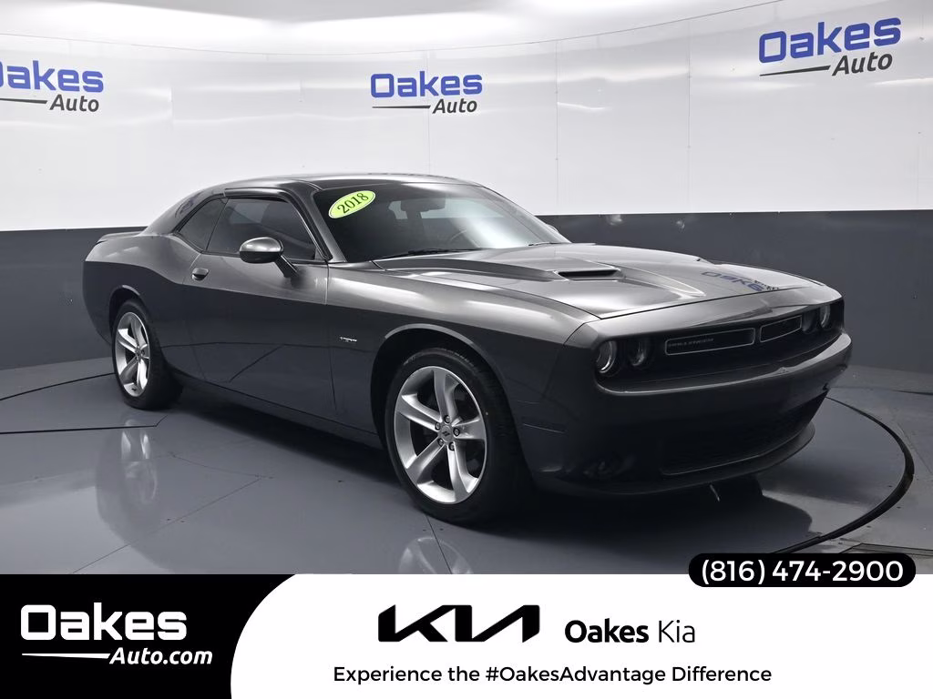 2018 Granite Crystal Metallic Clearcoat Dodge Challenger R/T RWD Coupe