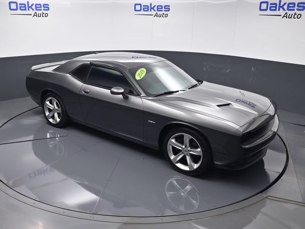 2018 Granite Crystal Metallic Clearcoat Dodge Challenger R/T RWD Coupe