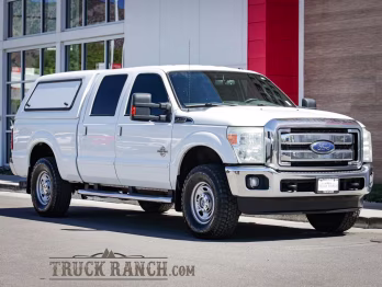 2015 Oxford White Ford Super Duty F-250 SRW Lariat 4X4 Truck