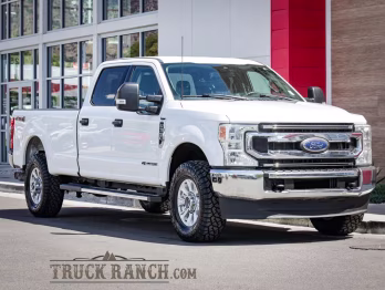 2022 Oxford White Ford Super Duty F-350 SRW XLT 4X4 Truck