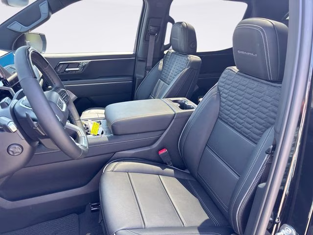 2025 Onyx Black GMC Sierra EV Denali 4X4 Truck
