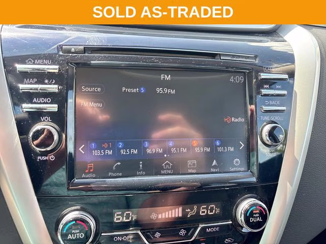 2017 Brilliant Silver Metallic Nissan Murano SL FWD SUV
