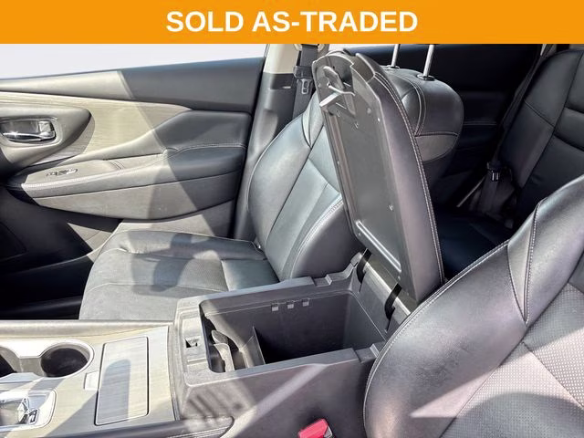 2017 Brilliant Silver Metallic Nissan Murano SL FWD SUV