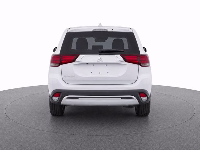 2020 Mitsubishi Outlander ES FWD SUV