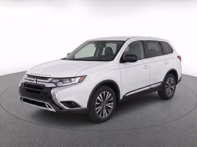 2020 Mitsubishi Outlander ES FWD SUV
