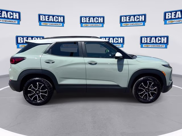 2024 Green Chevrolet Trailblazer ACTIV AWD SUV