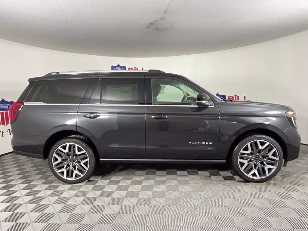 2026 Gray Metallic Ford Expedition Platinum 4X4 SUV