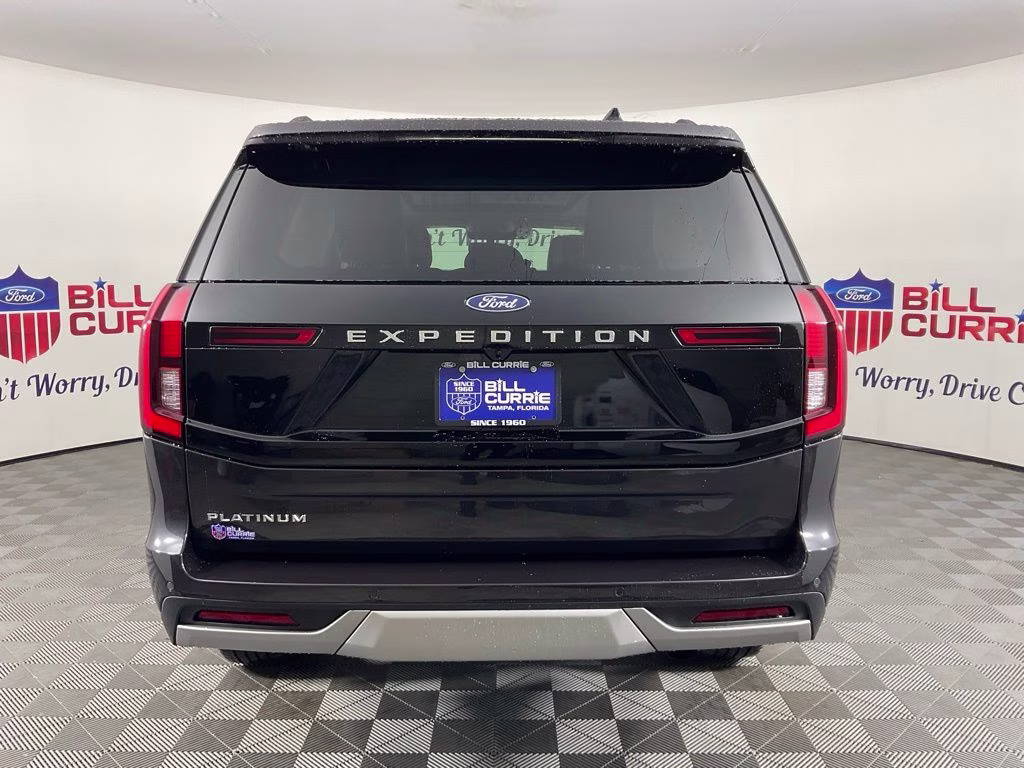 2026 Gray Metallic Ford Expedition Platinum 4X4 SUV