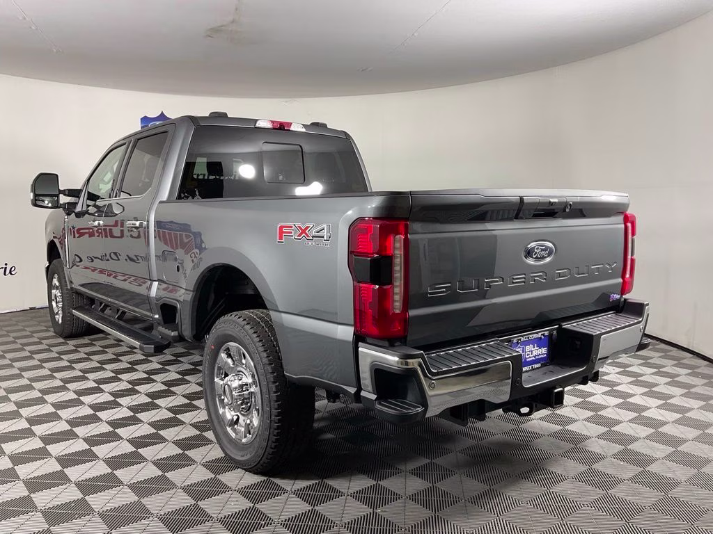 2026 Gray Metallic Ford Super Duty F-250 SRW Lariat 4X4 Truck