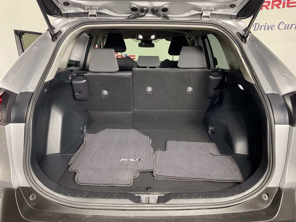 2025 Silver Sky Metallic Toyota RAV4 Hybrid XLE AWD SUV