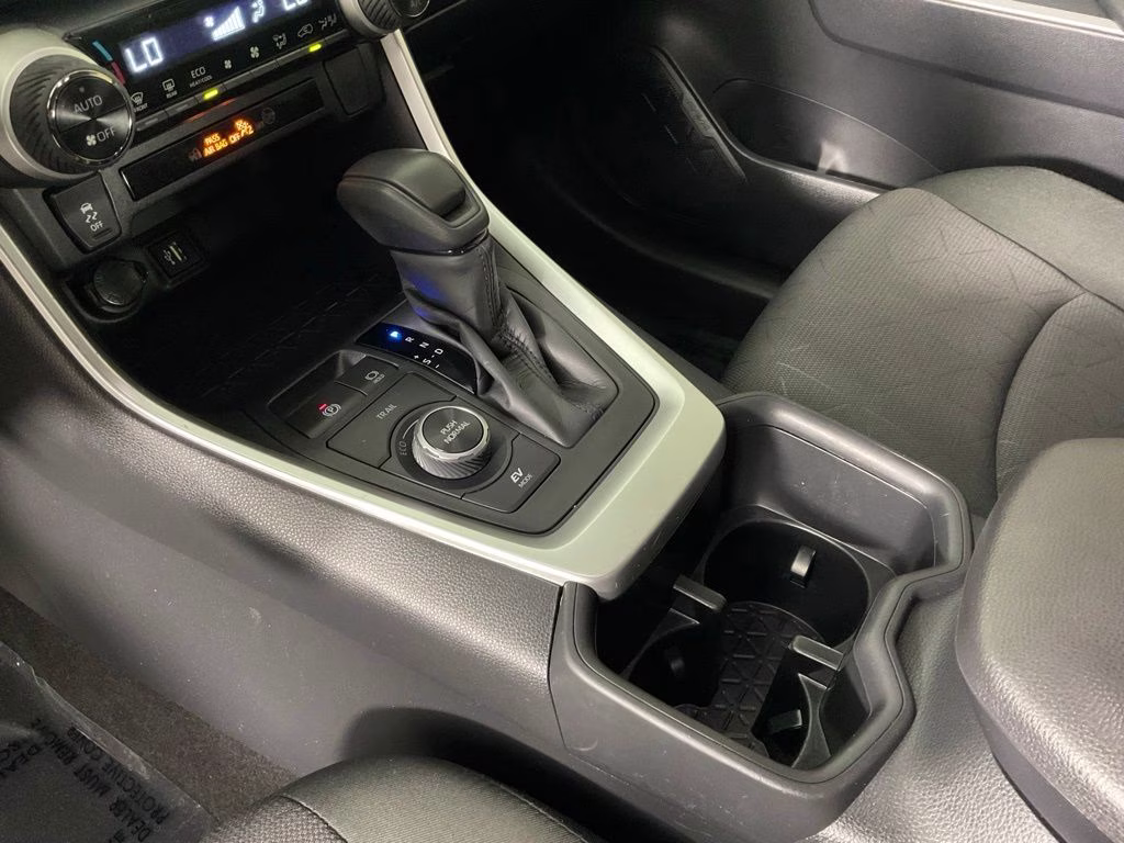 2025 Silver Sky Metallic Toyota RAV4 Hybrid XLE AWD SUV