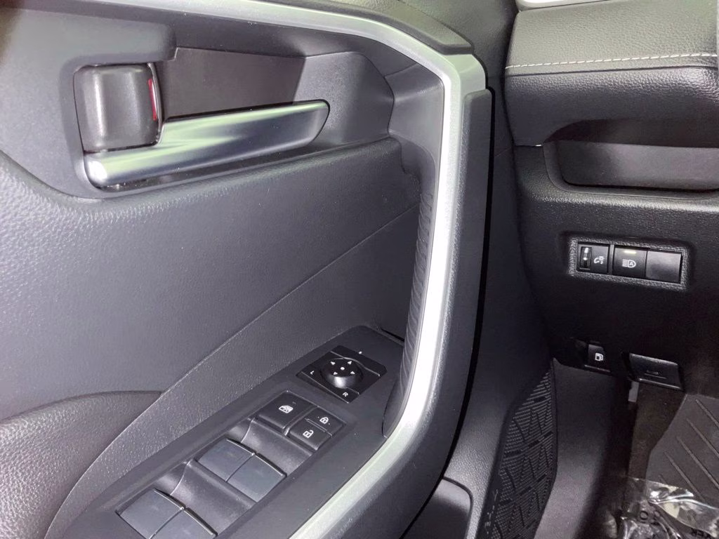 2025 Silver Sky Metallic Toyota RAV4 Hybrid XLE AWD SUV