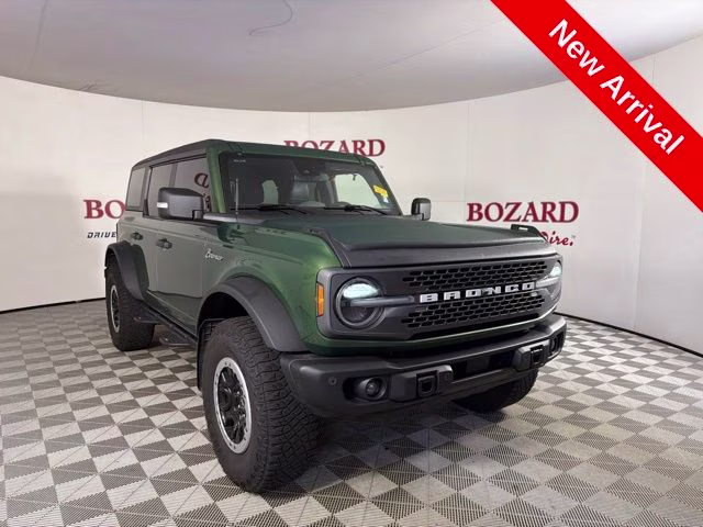2023 Eruption Green Metallic Ford Bronco Badlands 4X4 SUV