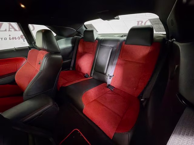 2021 Pitch Black Clearcoat Dodge Challenger R/T Scat Pack RWD Coupe