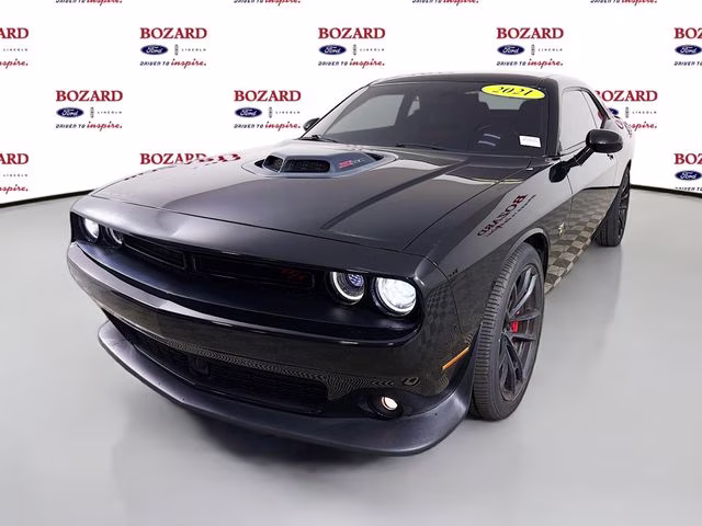 2021 Pitch Black Clearcoat Dodge Challenger R/T Scat Pack RWD Coupe