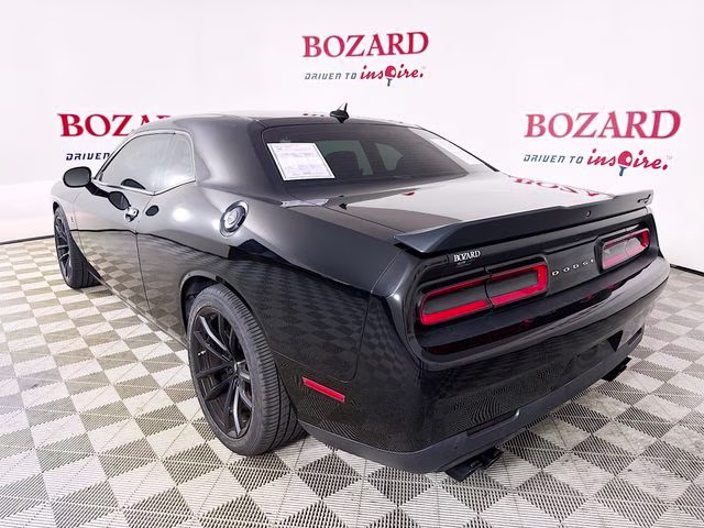 2021 Pitch Black Clearcoat Dodge Challenger R/T Scat Pack RWD Coupe