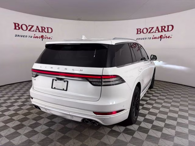 2021 White Lincoln Aviator Reserve AWD SUV