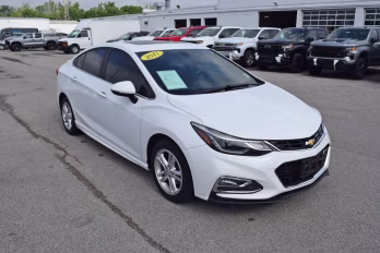 2017 Summit White Chevrolet Cruze LT FWD Sedan